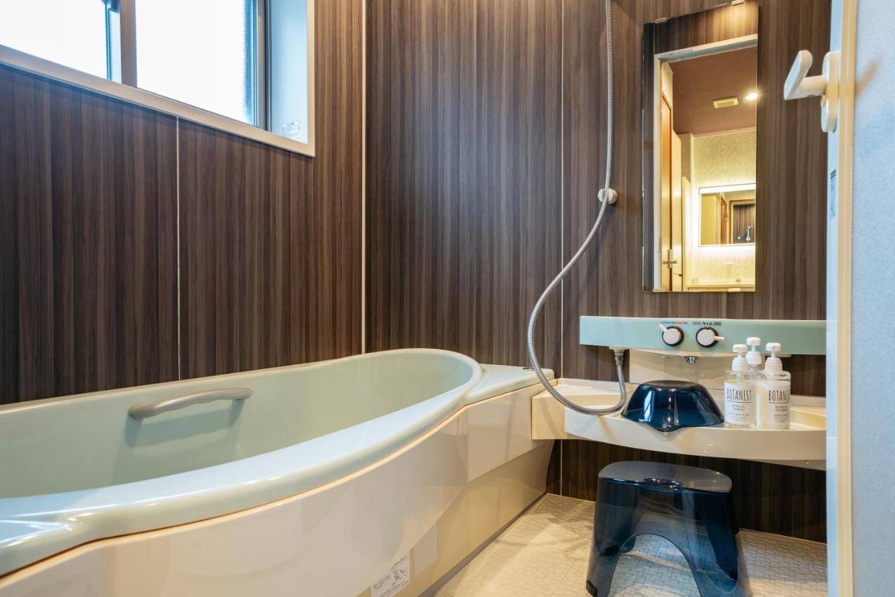 Weskii Hotel Kanazawa Bagian luar foto